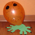 MONSTRUOS GLOBO