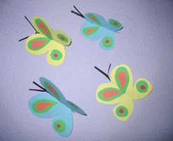 Móvil de mariposas