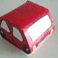 Manualidades infantiles CARDBOARD CAR