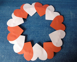 Corona de corazones
