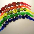 Manualidades infantiles ARCOIRIS DE BOTONES