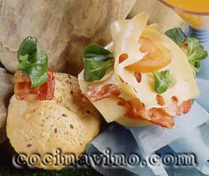 Bocadillo de queso y bacon