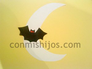 Luna de Halloween. Manualidades para niños