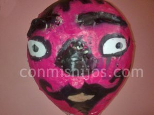 Cabezudo de papel maché. Manualidades de disfraces