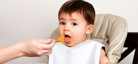 Algunas dudas frecuentes sobre la alimentación del bebé