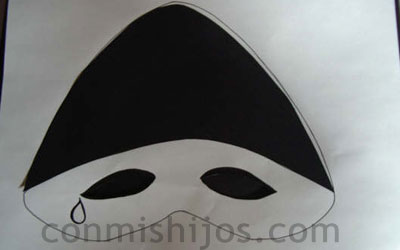 Manualidad máscara Pierrot. Paso 2.