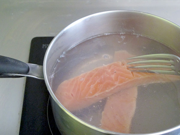 Receta infantil de rilletes de salmón paso 2