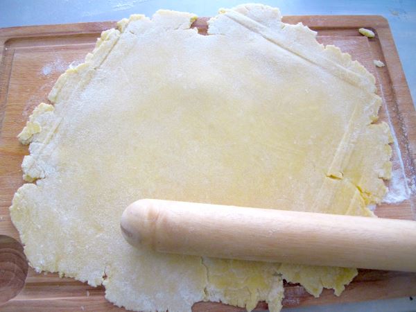 Receta infantil de tarta de tomates con queso ricotta paso 8