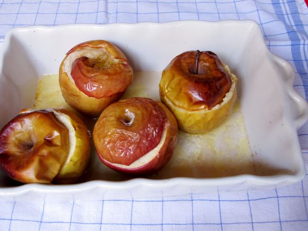 Receta de manzanas al horno. Paso 4