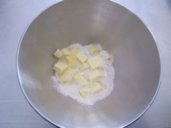 Receta tarta oriental de jamón y huevos paso 1