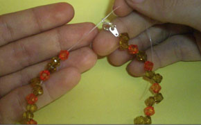 Bead bracelet paso 1