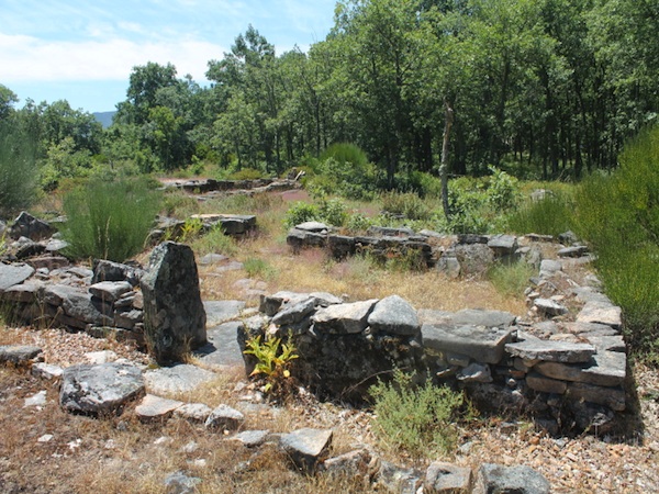 Yacimiento visigodo de La Legoriza desde San Martín del Castañar, Salamanca