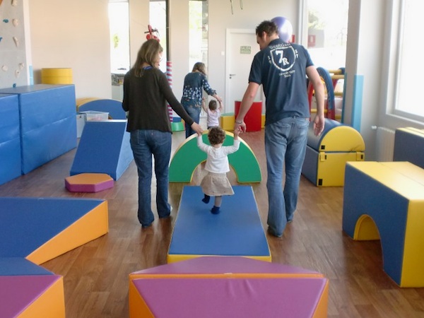 SOMOS Infancia, espacio lúdico para familias en Alicante