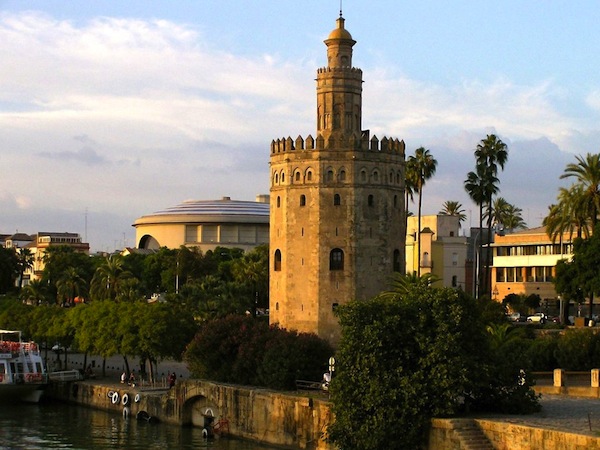 Resultado de imagen de torre del oro sevilla