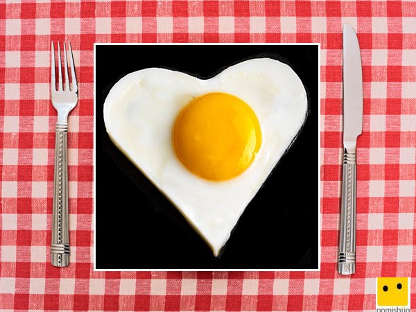 Recetas saladas para niños. Huevo frito en corazón