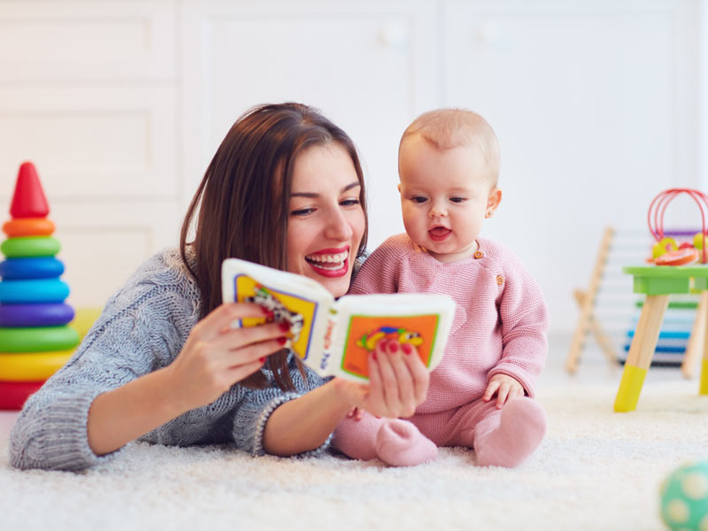beneficios de leer con el bebé