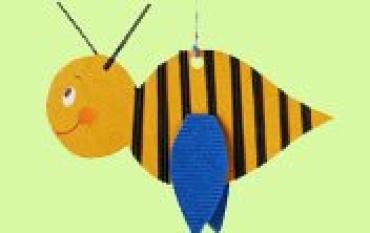 Manualidad en vídeo de abeja de cartulina