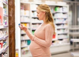 Medicamentos durante el embarazo: riesgos y consecuencias