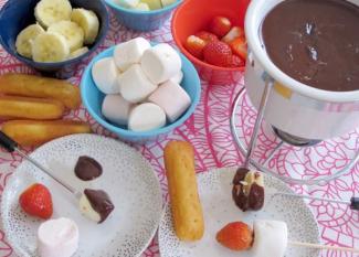 Fondue de chocolate negro: receta paso a paso