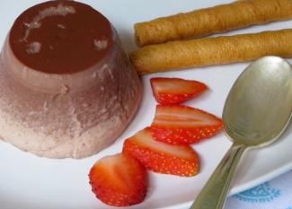 Panna Cotta de chocolate negro: receta paso a paso