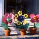 Flores de fantasía. Manualidad infantil para regalos