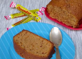 Receta de tarta con caramelos Carambars