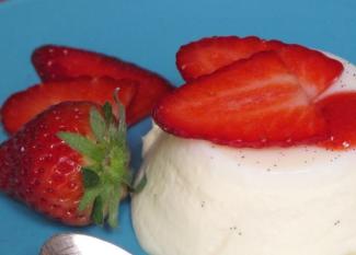 Panna cotta: receta fácil paso a paso