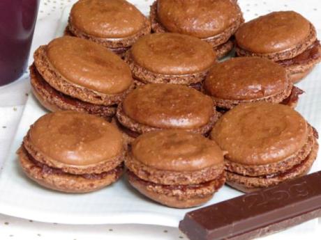 Receta de macarrón de chocolate, pastelito típico francés