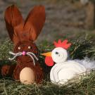 Gallina y conejo de Pascua: manualidad para niños