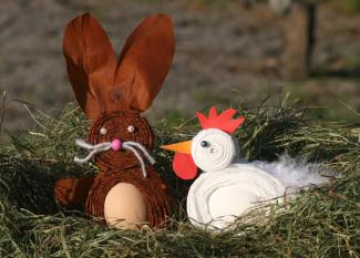 Manualidad para fabricar una gallina y un conejo de pascua