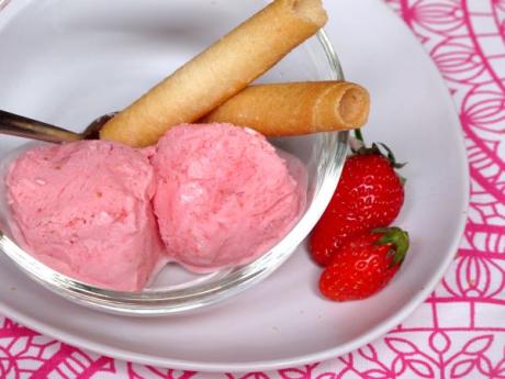 Helado de fresa: receta para cocinar con niños