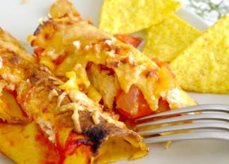 Receta infantil de enchilada de pollo