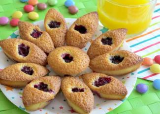 Receta infanti de pastelitos rellenos de moras y limón