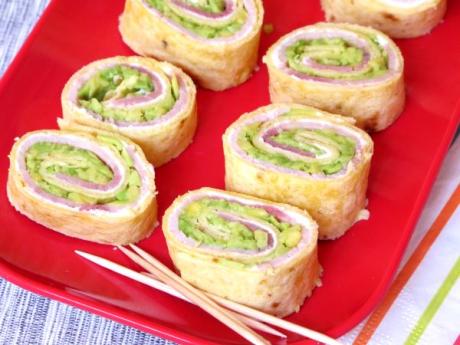 Receta de rollitos de jamón y aguacate