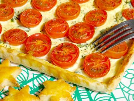 Receta de tarta de tomates con queso ricotta