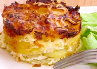 Receta infantil de gratinado de patatas Dauphinois