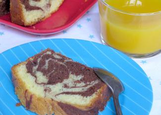 Receta infantil de biscocho amarmolado