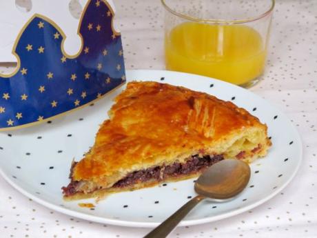 Receta de tarta de Reyes de chocolate para Navidad