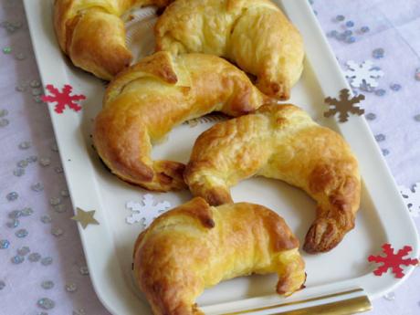 Receta de cruasanes de salmón y gambas