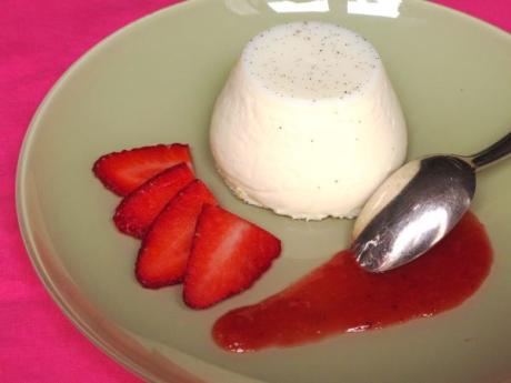 Receta fácil de panna cotta para toda la familia