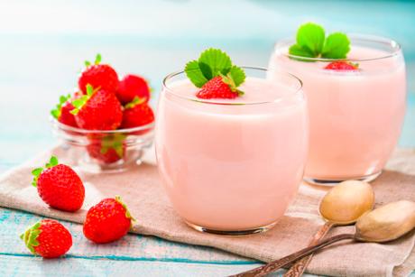 Receta de papilla de pera y fresa para bebés