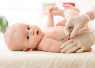 Primera vacuna bebe