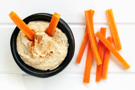 Receta de Hummus y dips de verduras para niños