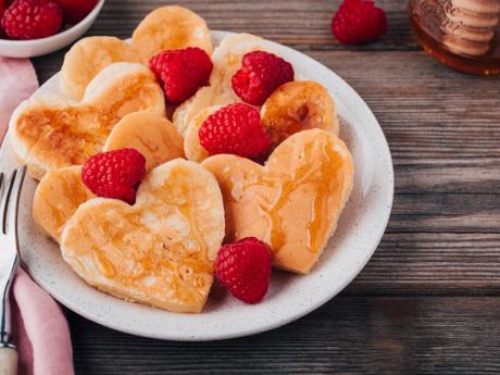 Receta de tortitas con forma de corazón para el Día de la Madre