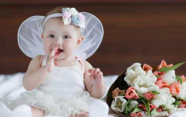 20 bellos nombres bíblicos de niña (con su origen e historia)