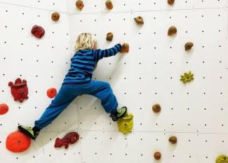 Los mejores rocódromos para ir con niños en España