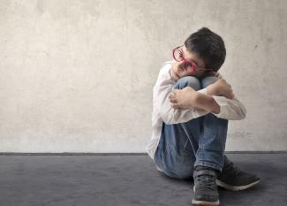 Consecuencias de la falta de afecto durante la infancia