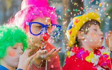 Ideas de Carnaval con niños: antifaces, disfraces, recetas, manualidades y planes