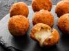 Receta fácil de croquetas de queso para toda la familia