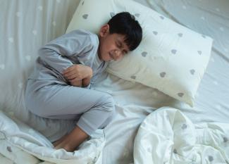 ¿Qué hacer ante una gastroenteritis infantil? La pediatra responde